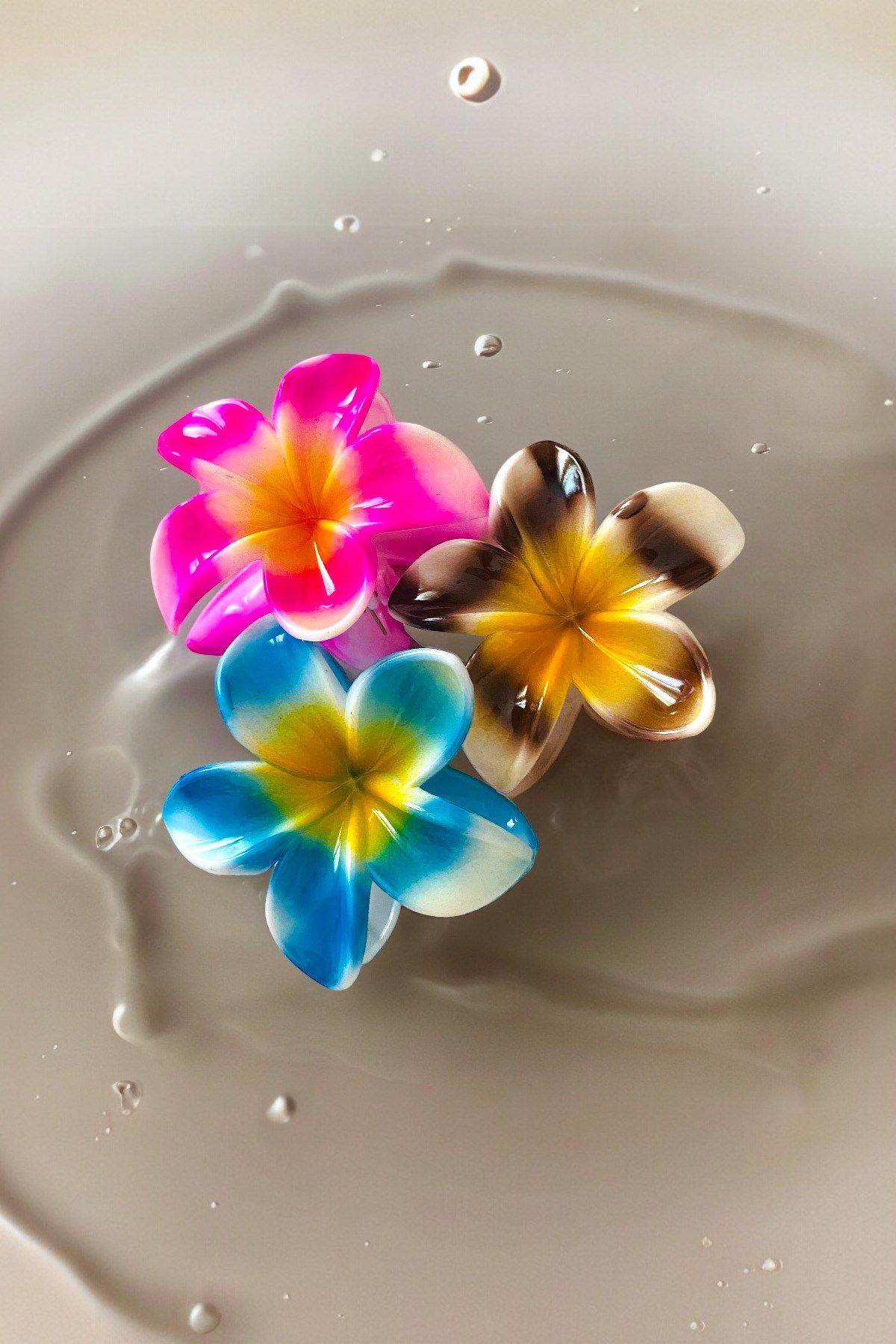 Çicek Model 3 Adet Büyük Boy 8 Cm Parlak Mandal Lotus Toka