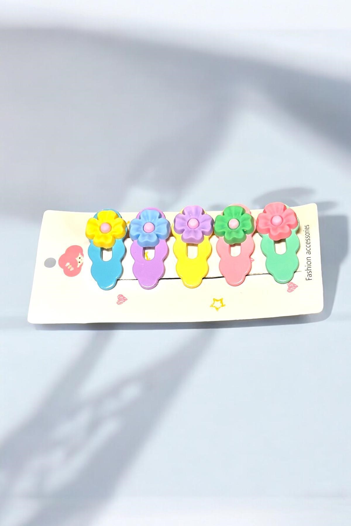 Çocuk Figürlü 5 Adet 4 Cm Pens Toka Seti