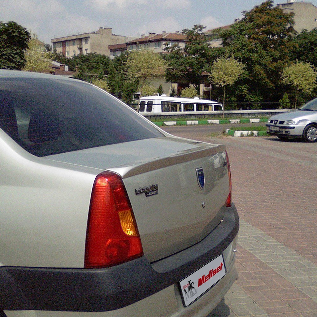 Dacia Logan Anatomik Spoiler 2005-2008 Yılı ve Arasına Uyumludur