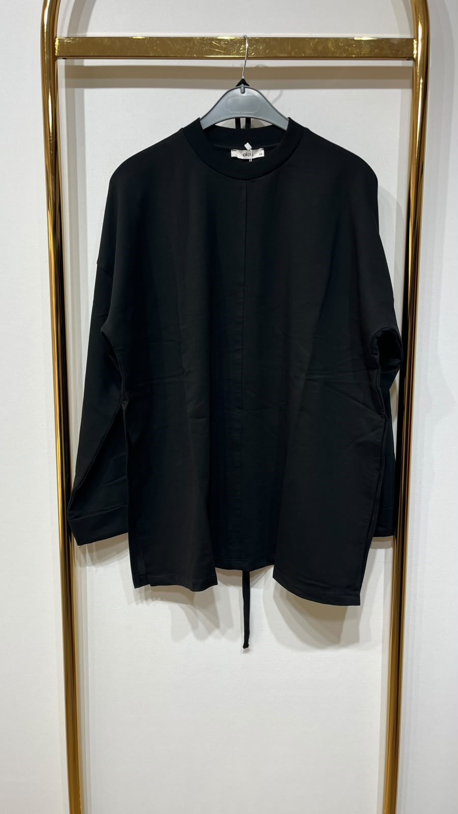 EKRUTEX Dikiş Detaylı Yırtmaçlı Sweatshirt