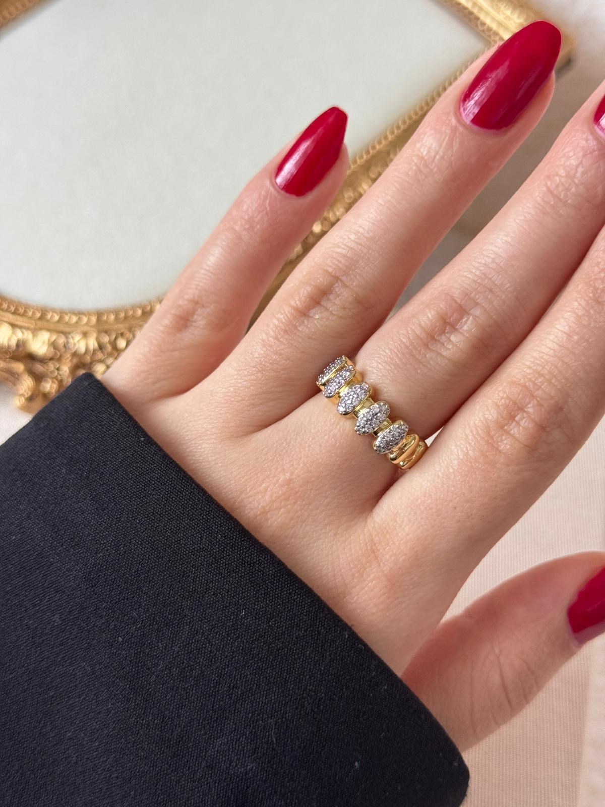 ELENA Oval Zirkon Taşlı Gold Yüzük