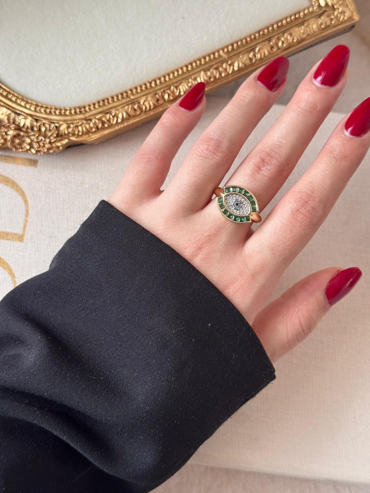 Emerald Eye Gold Yüzük