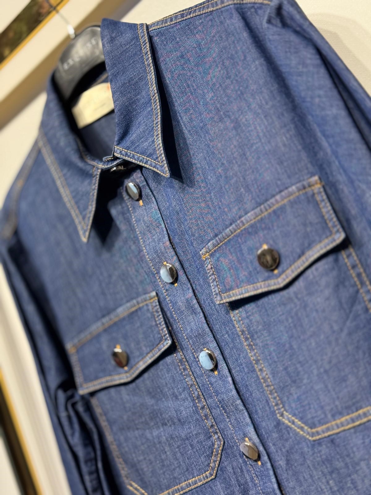 EXQUİSE Duwayne Gold Düğmeli Denim Rahat Gömlek