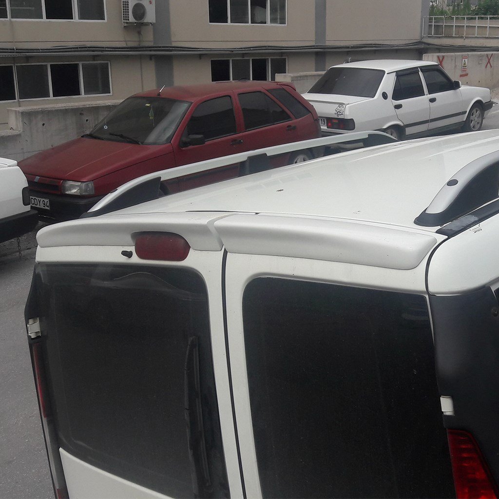 Fiat Doblo Çift Kapı Anatomik Spoiler 2001-2009 Yılı ve Arasına Uyumludur