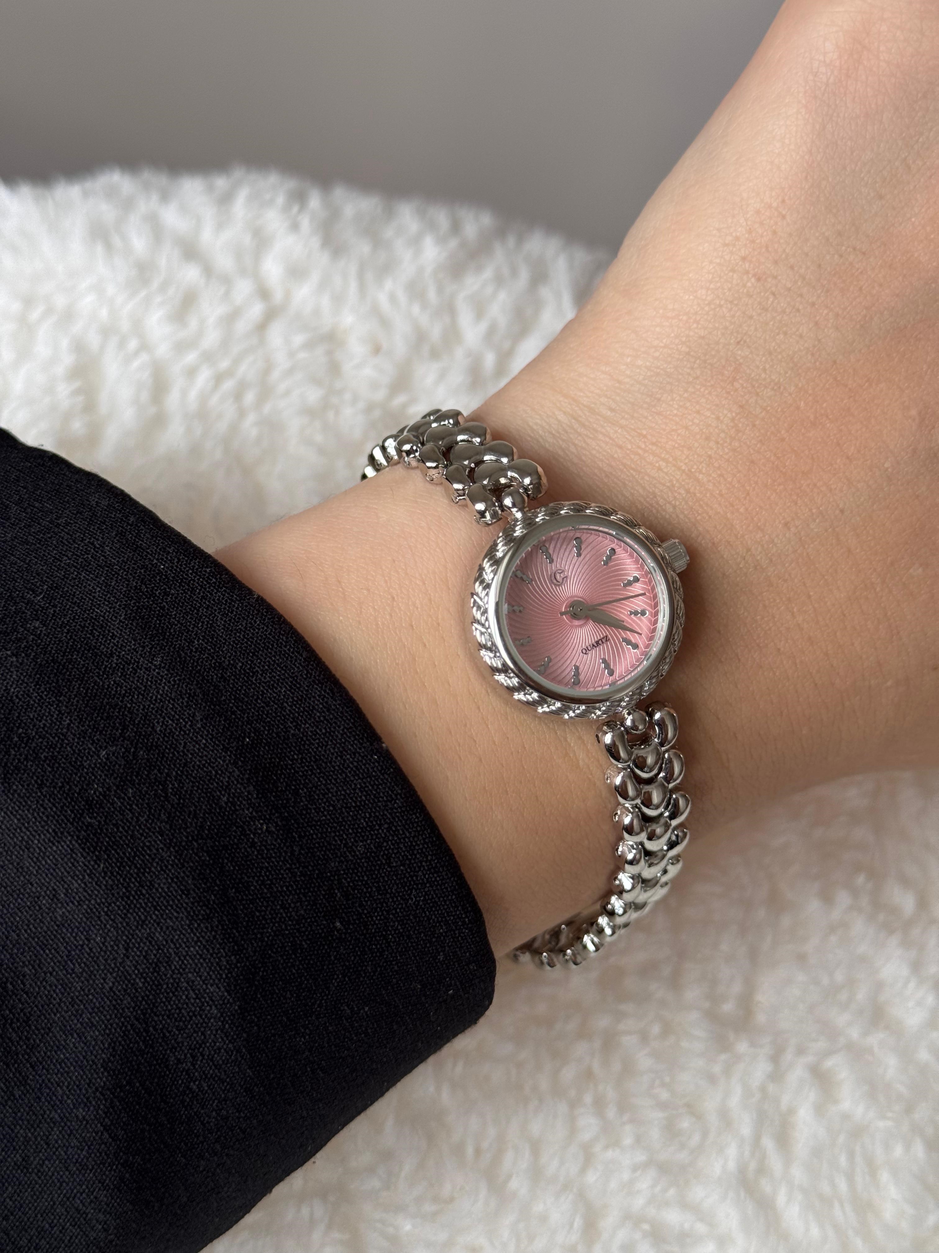 Floras Minimal Saat