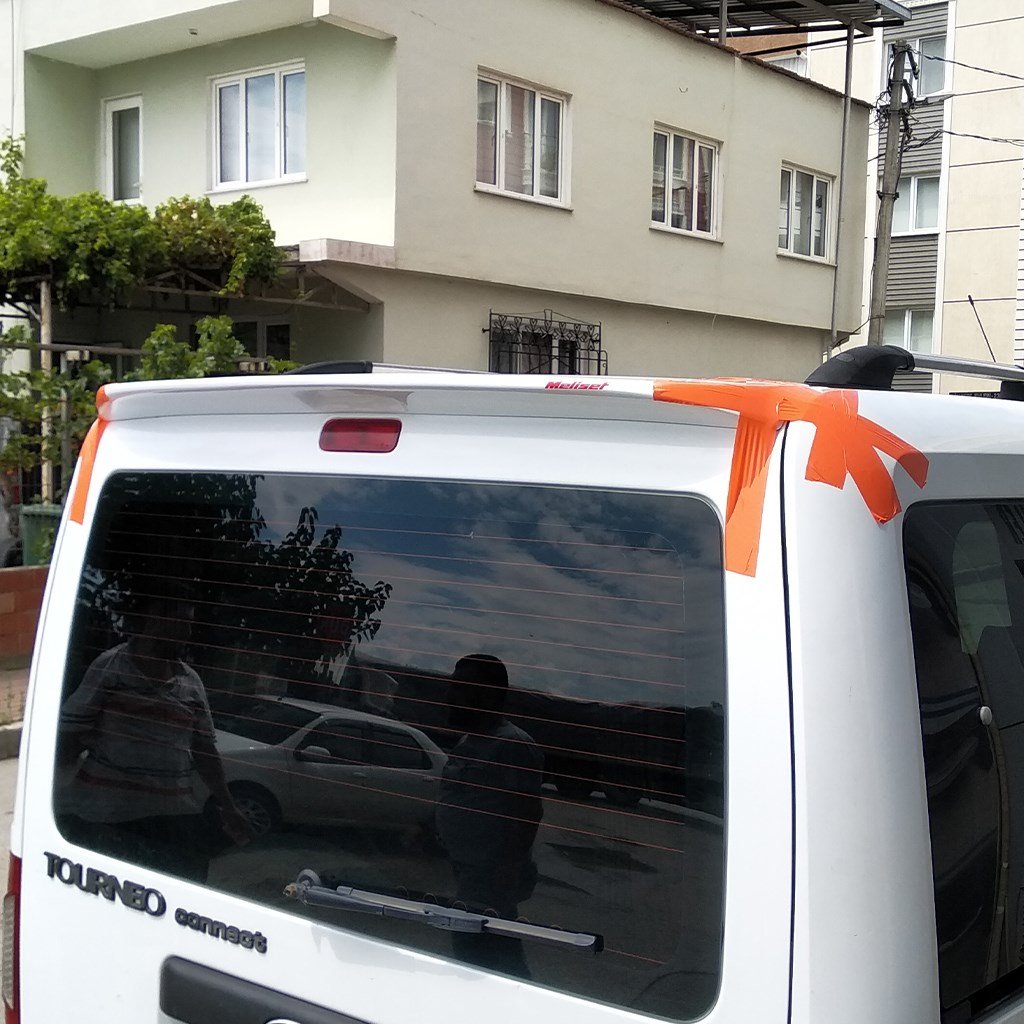 Ford Connect Anatomik Spoiler 2003-2014 Yılı ve Arasına Uyumludur