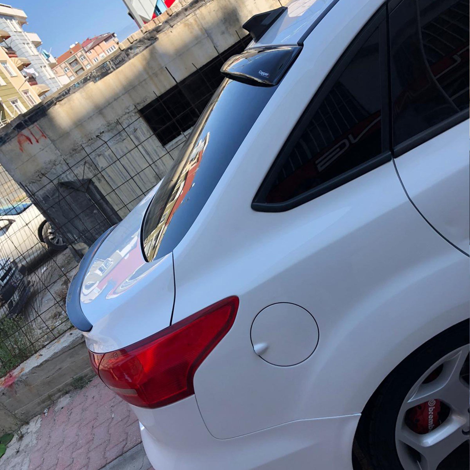 Ford Focus Arka Cam Üstü Spoiler 2011-2018 Yılı ve Arasına Uyumludur
