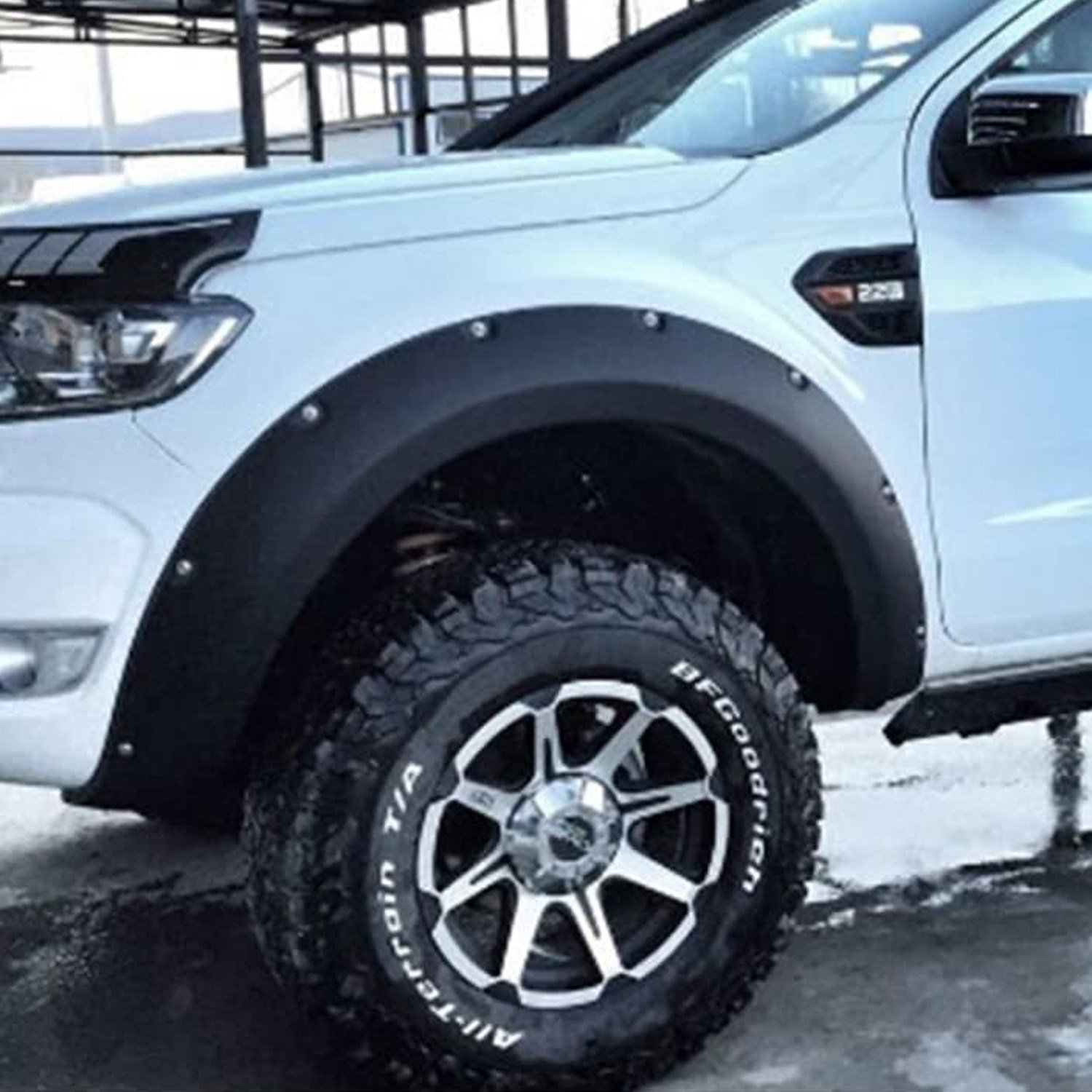 Ford Ranger Vidalı Çamurluk Dodikleri 2015 Yılı ve Sonrasına Uyumludur