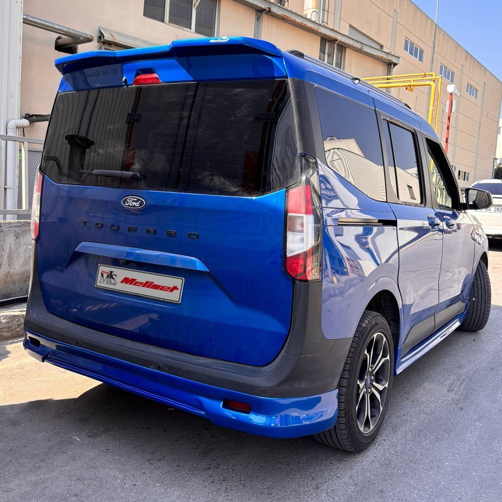 Ford Tourneo Courier Abarth Spoiler 2024 Yılı ve Sonrasına Uyumludur