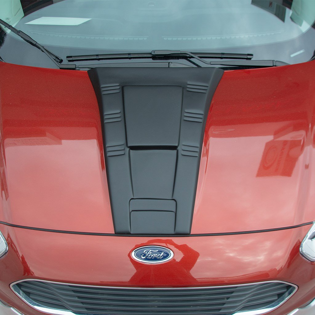 Ford Tourneo Courier Ön Kaput Üstü Scoop 2014-2024 Yılı ve Arasına Uyumludur