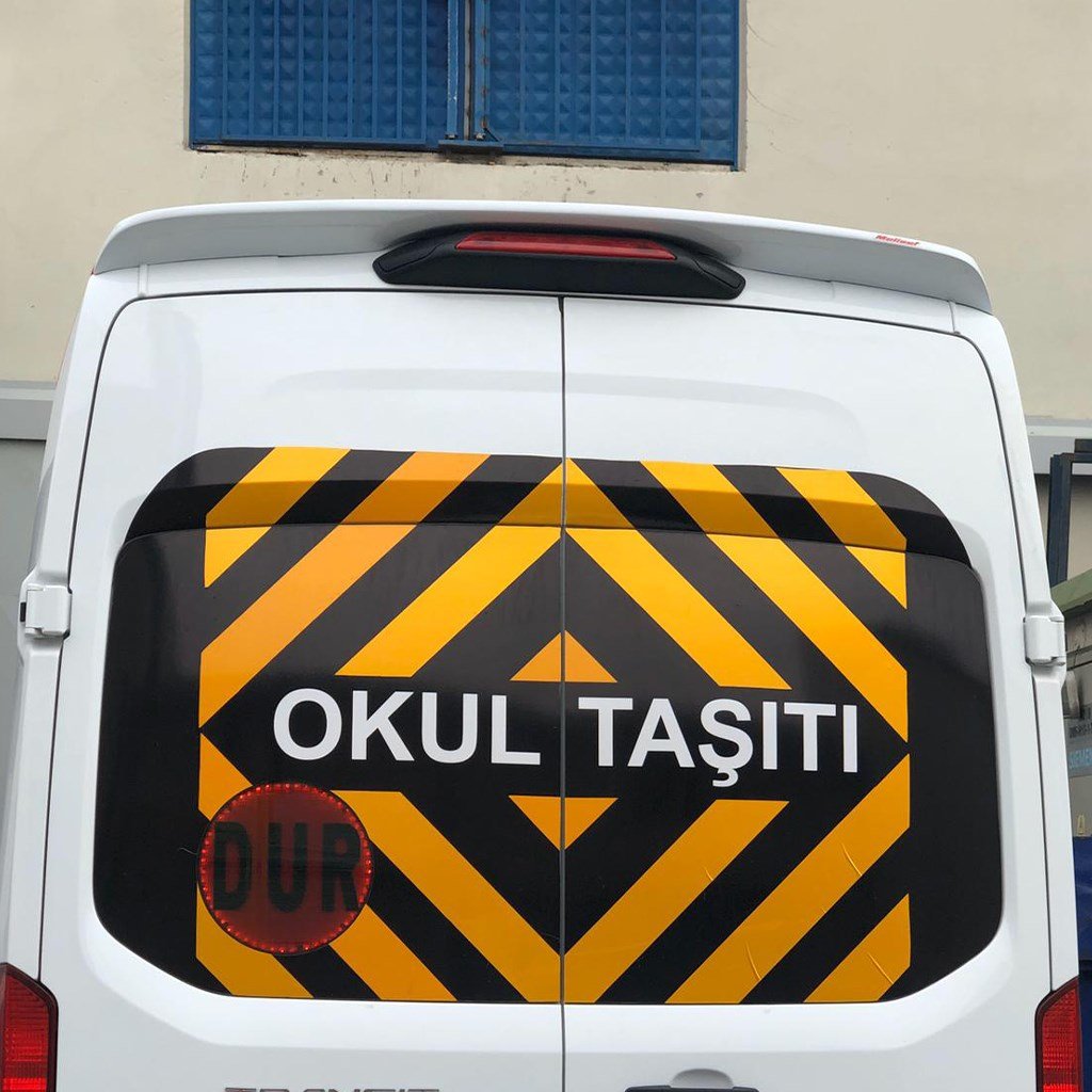 Ford Transit Bagaj Üstü Spoiler 2019 Yılı ve Sonrasına Uyumludur