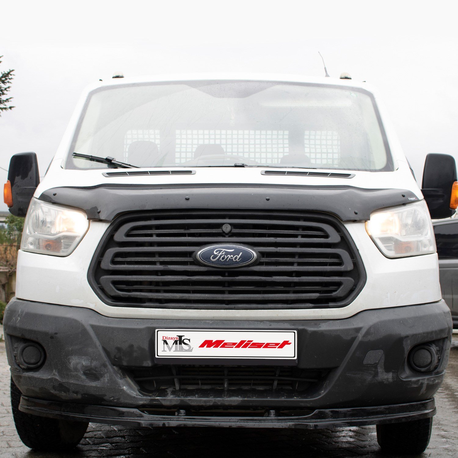 Ford Transit Ön Kaput Rüzgarlığı 2014-2018 Yılı ve Arasına Uyumludur