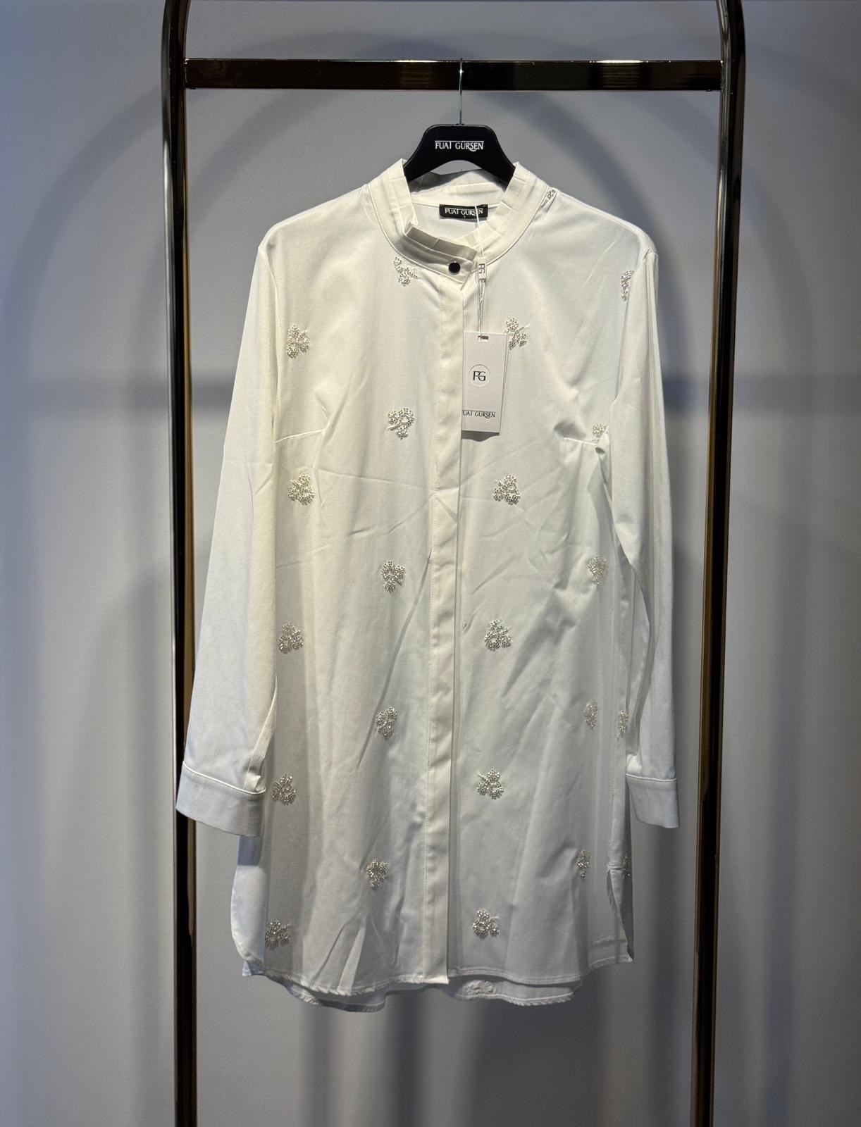 FUAT GÜRSEN Boncuk Detaylı Gizli Düğmeli Hakim Yaka Gömlek