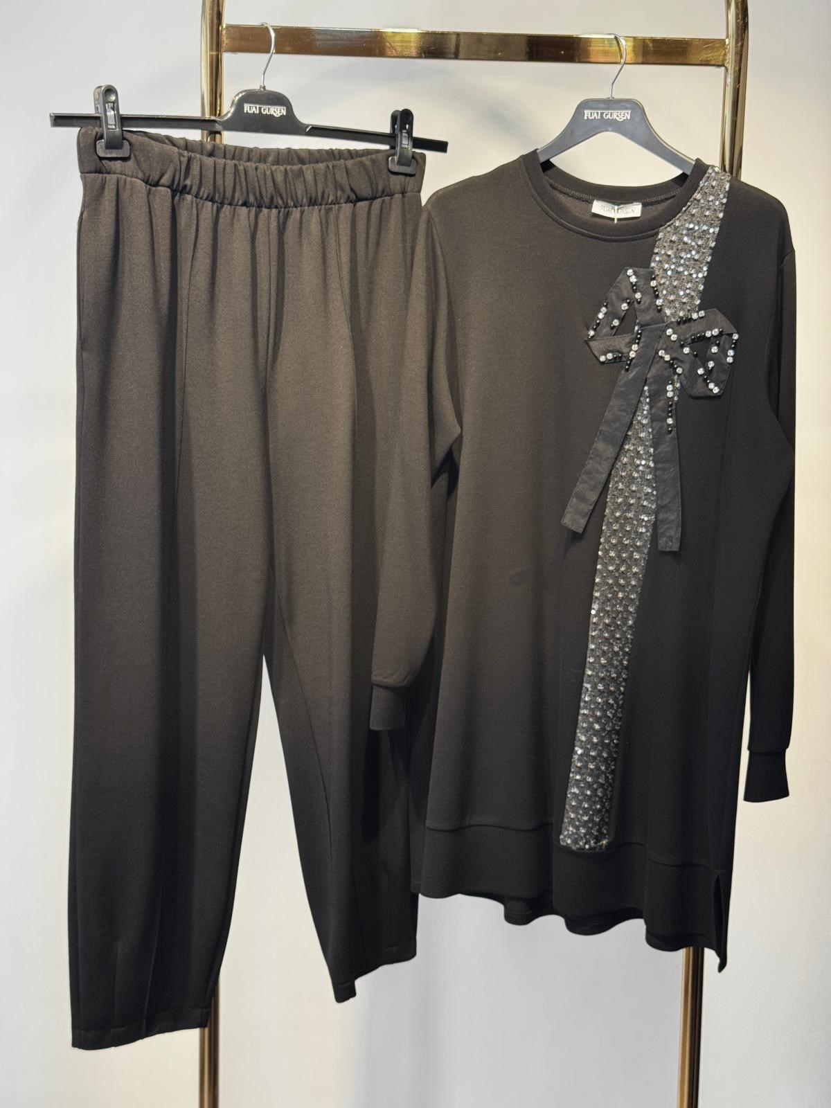 FUAT GÜRSEN Papyon İşlemeli Tunik Pantolon Takım