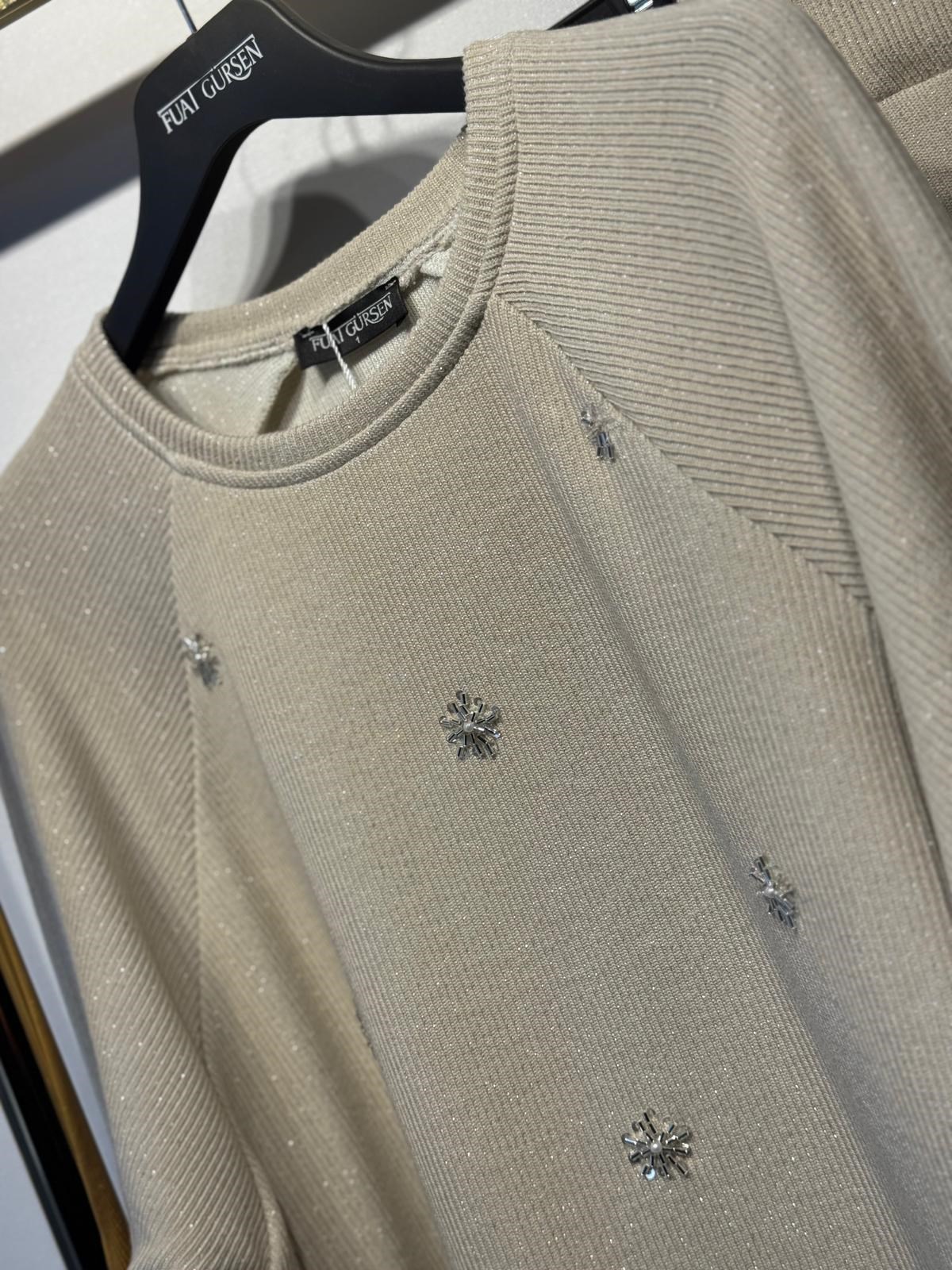 FUAT GÜRSEN Parla İplik İşlemeli Payet Detaylı Rahat Triko Tunik - Pantolon Takım