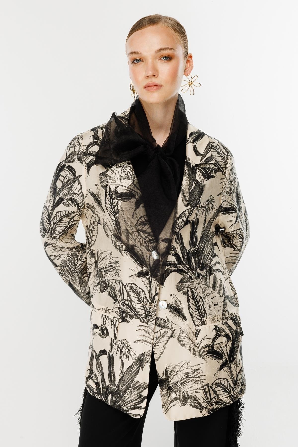 GHİSA DESENLİ BLAZER TİP CEKET