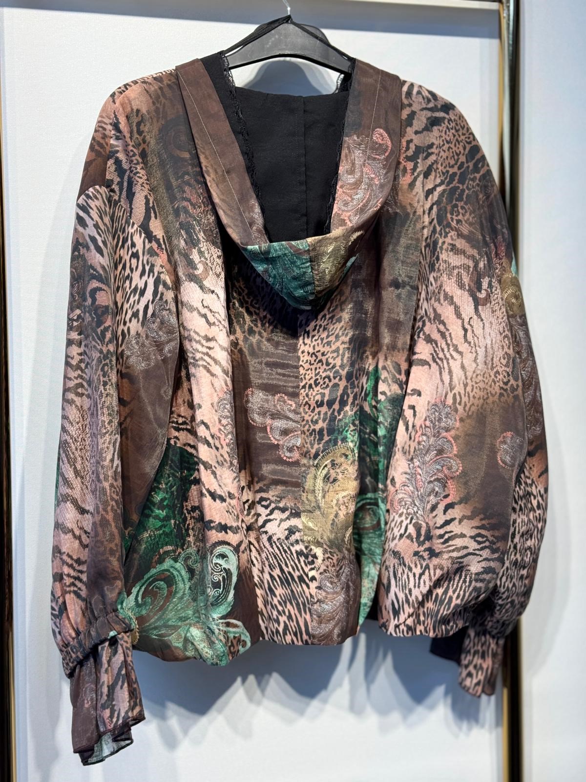 GHİSA Desenli Kumaş Kapşonlu Önden Fermuarlı Kısa Ceket