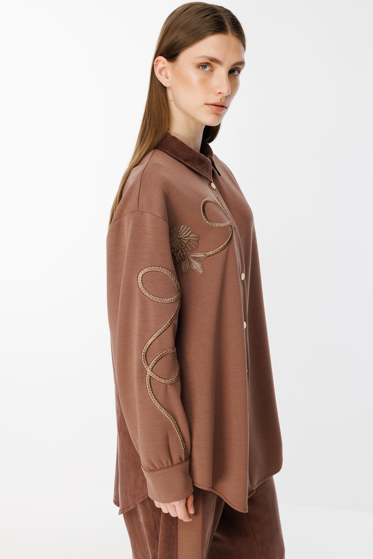 GHİSA Gül Nakış Detaylı Önden Çıtçıtlı Tunik Pantolon Takım