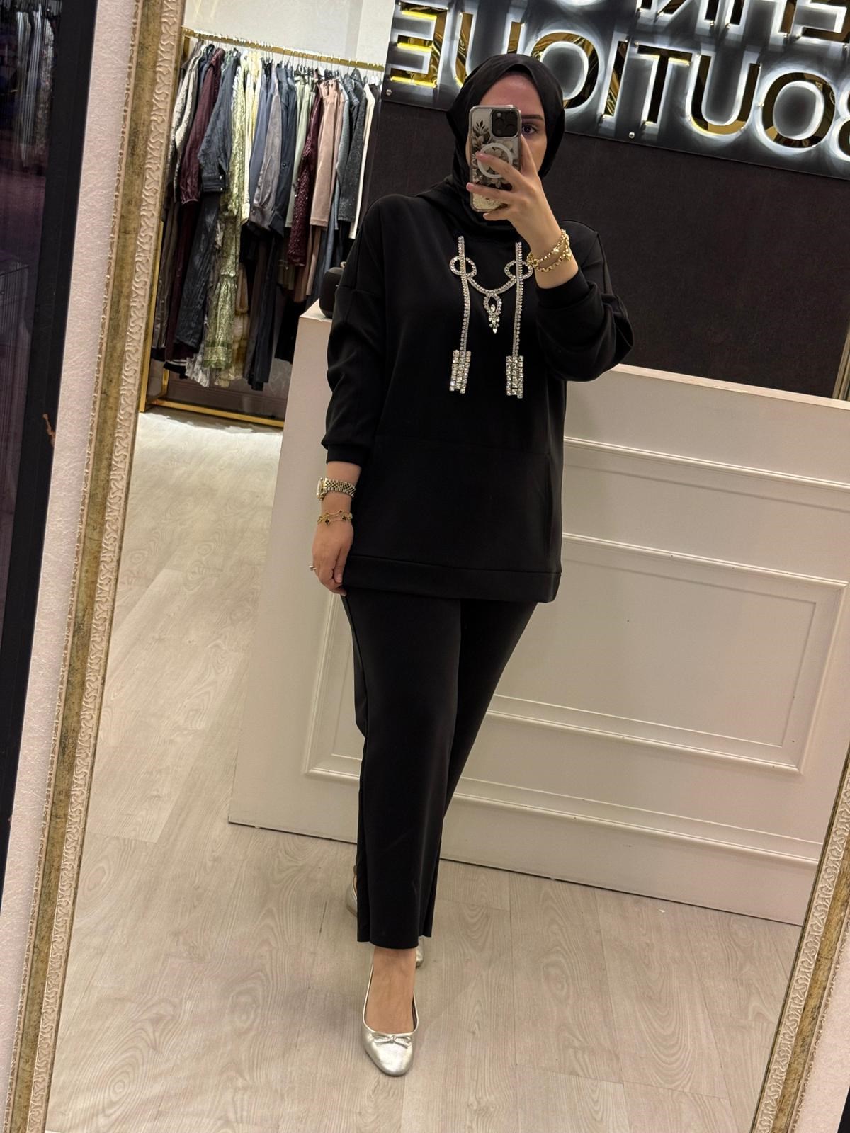 GHİSA Sök-Tak Pırlanta Charm İşlemeli Kapşonlu Sweatshirt - Pantolon Oysho Takım