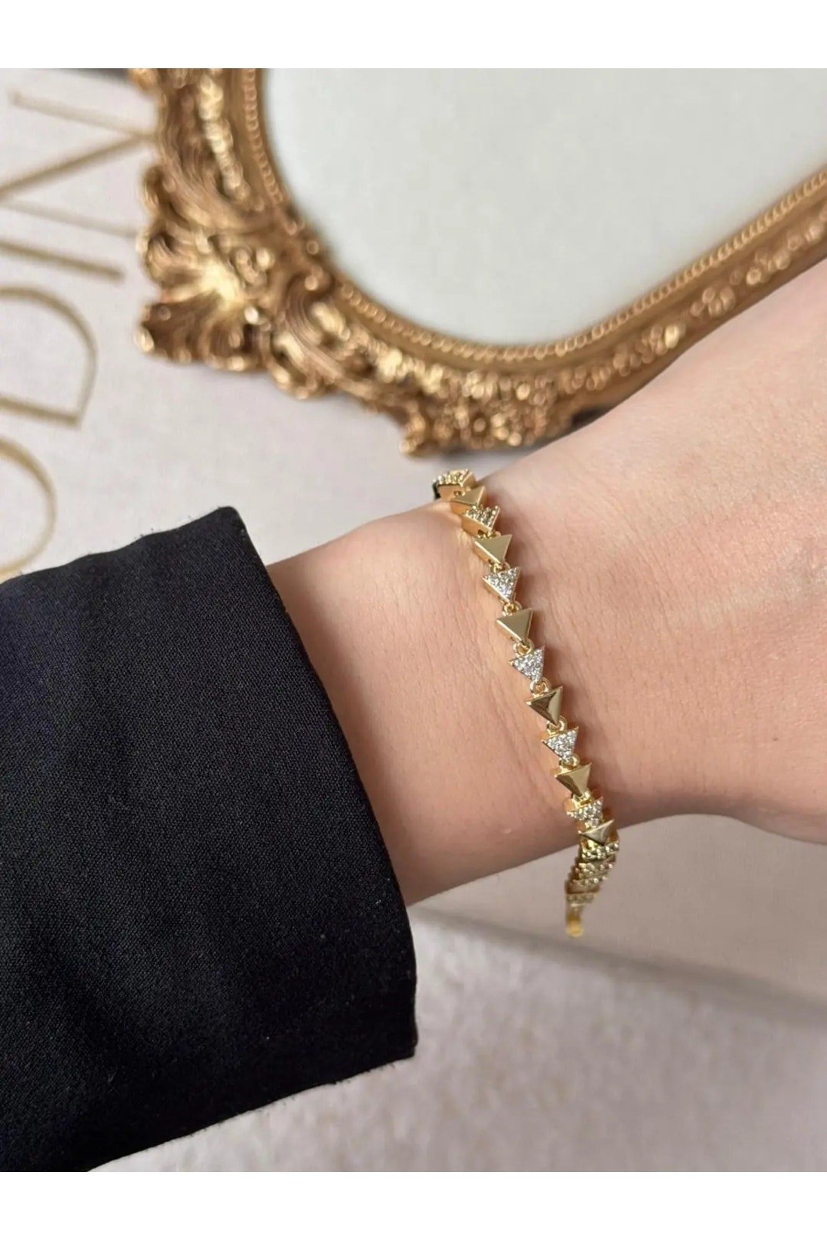 Gold Taşlı Çelik Bileklik Kadın Şık Bileklik
