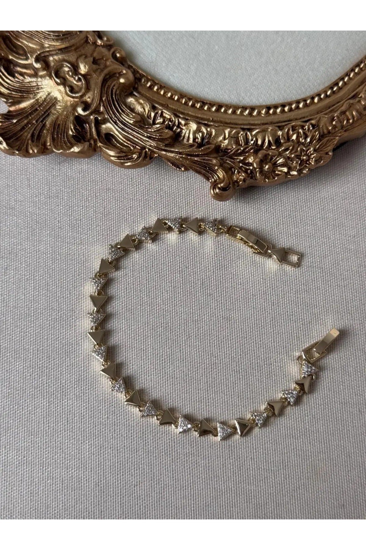 Gold Taşlı Çelik Bileklik Kadın Şık Bileklik
