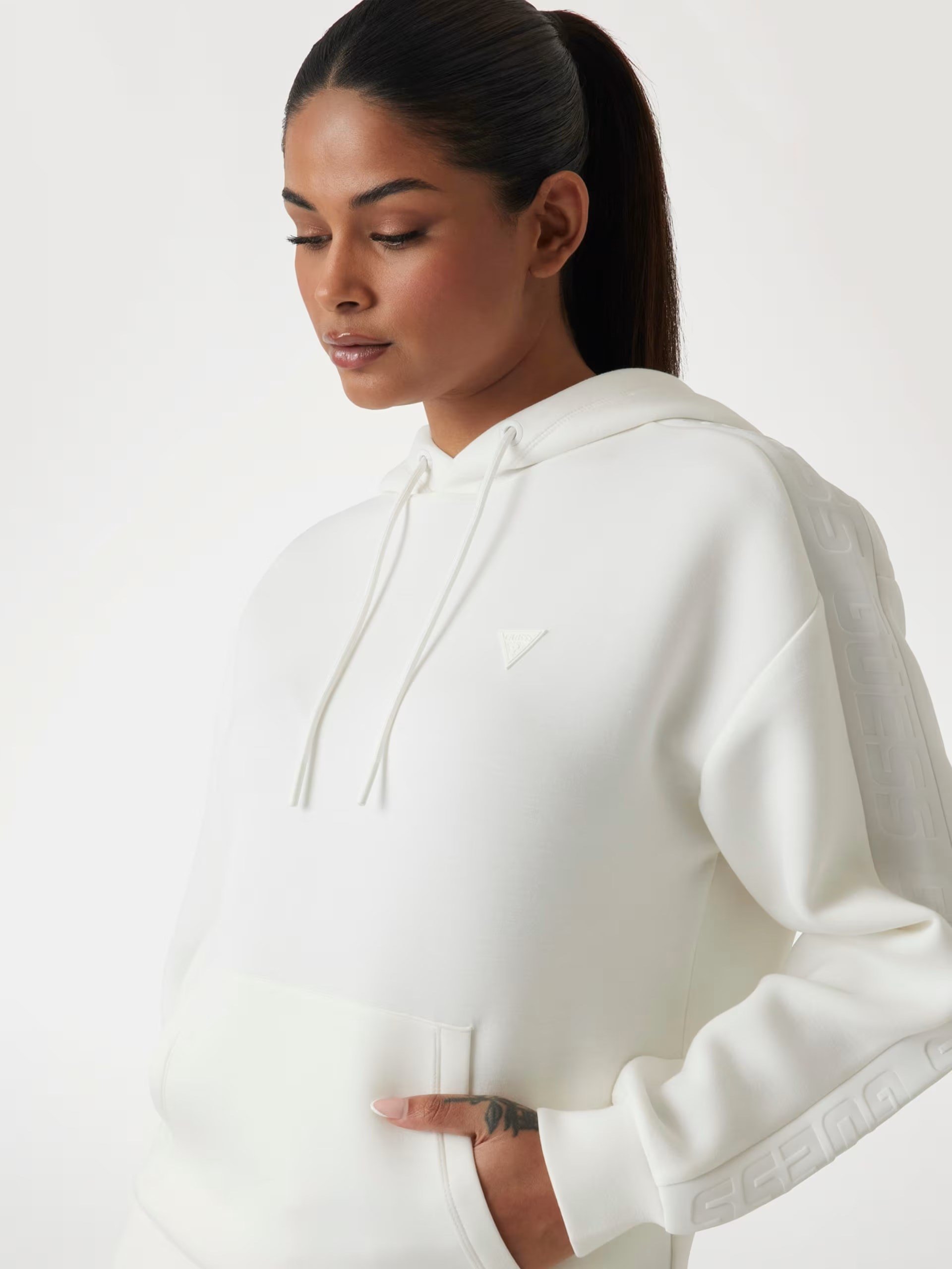 GUESS Kapüşonlu sweatshirt