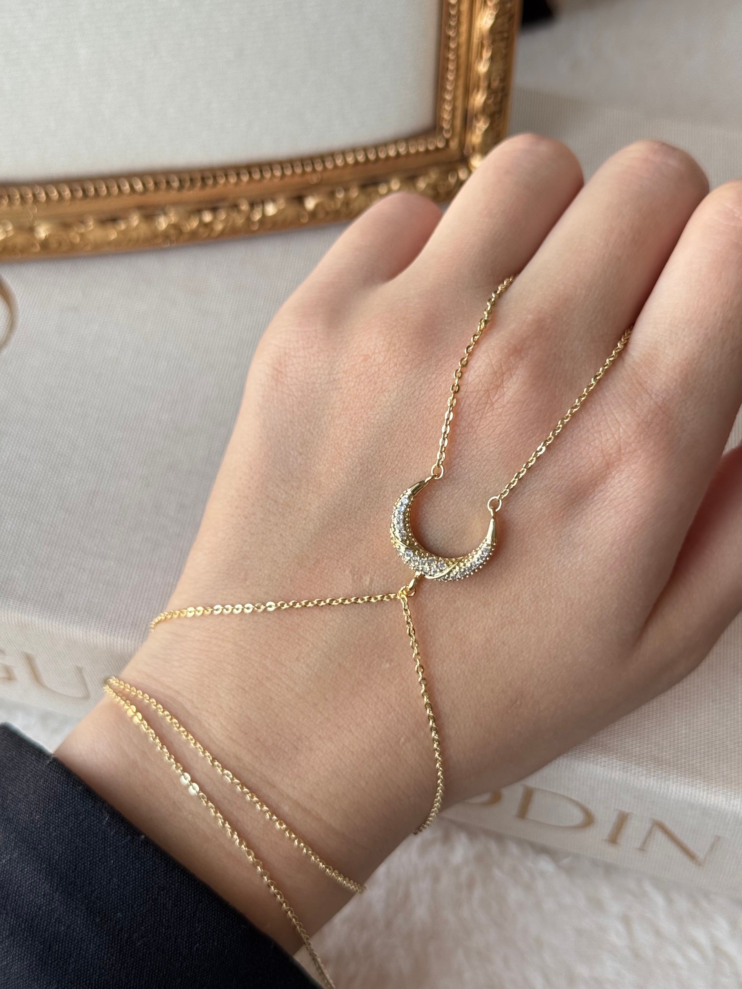Hilal Gold Şahmeran