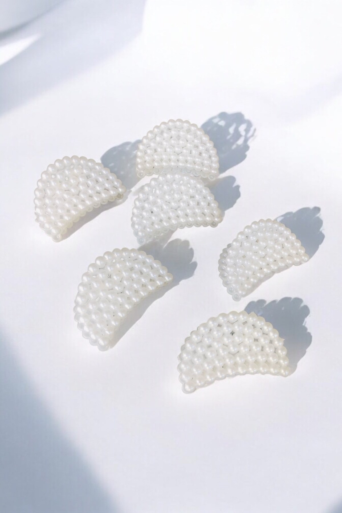İnci Oval Model Beyaz Renkli Mandal Toka 5 cm 1 Adet