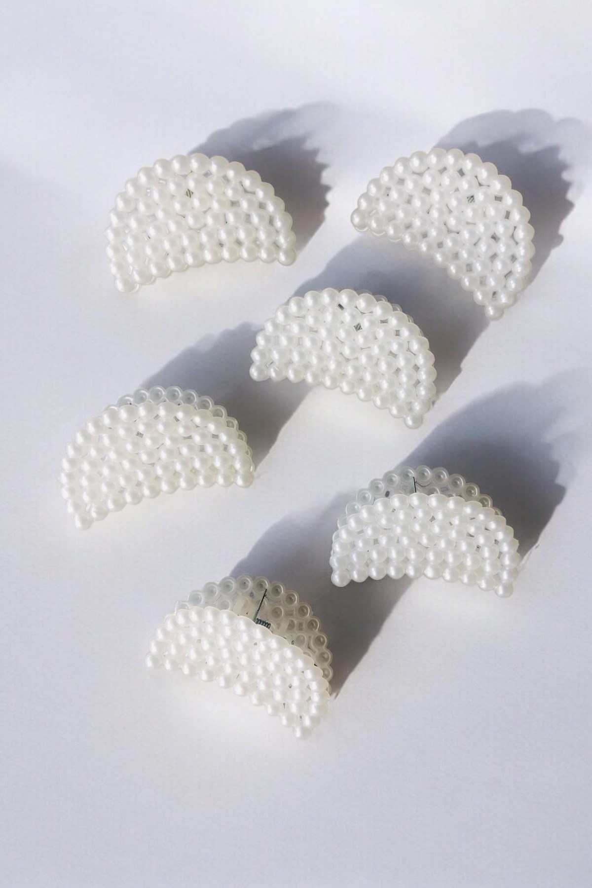 İnci Oval Model Beyaz Renkli Mandal Toka 5 cm 1 Adet