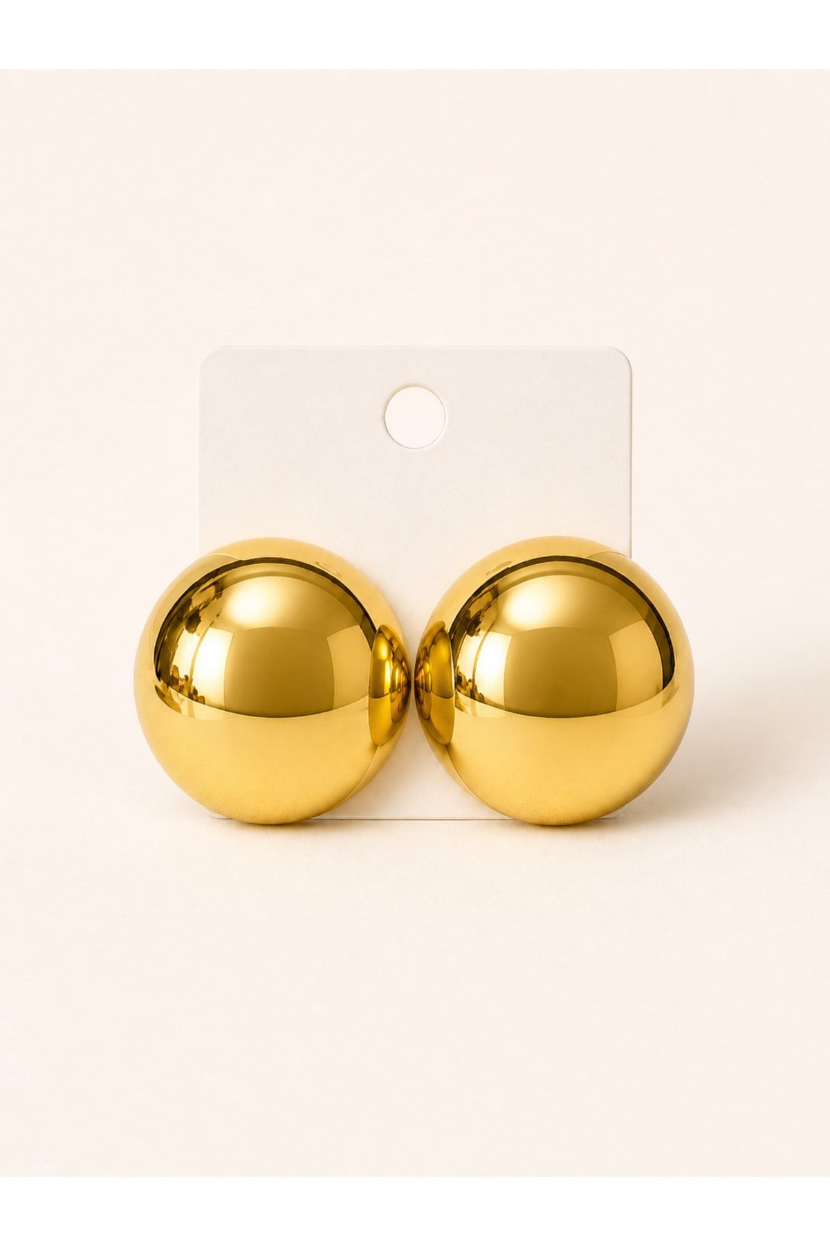 Kadın Bombeli Yuvarlak Küpe 4 Cm Parlak Metal Şık Modern Küpe