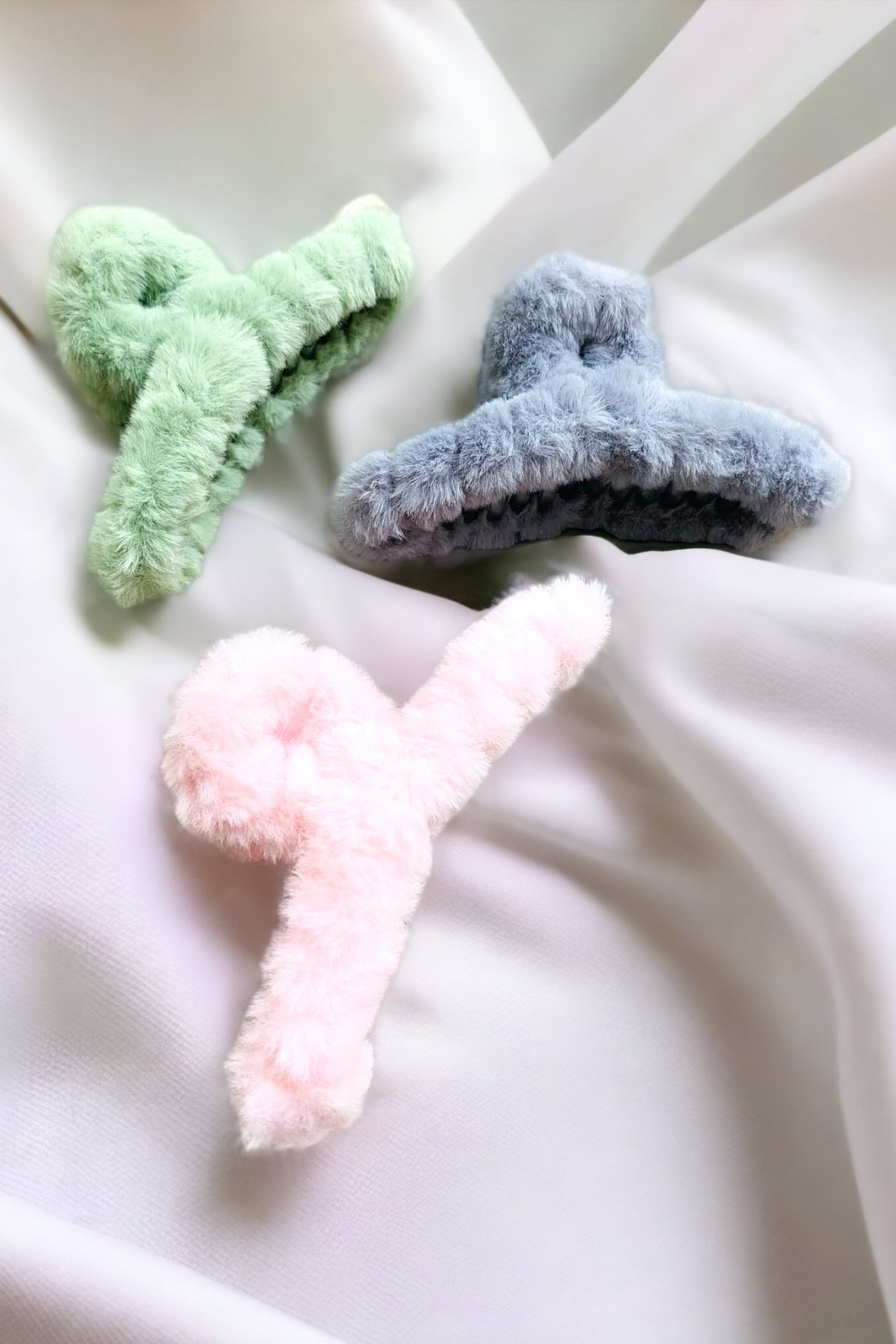 Kadın Peluş Model 3 Adet Büyük Boy 14 Cm Mandal Toka Seti