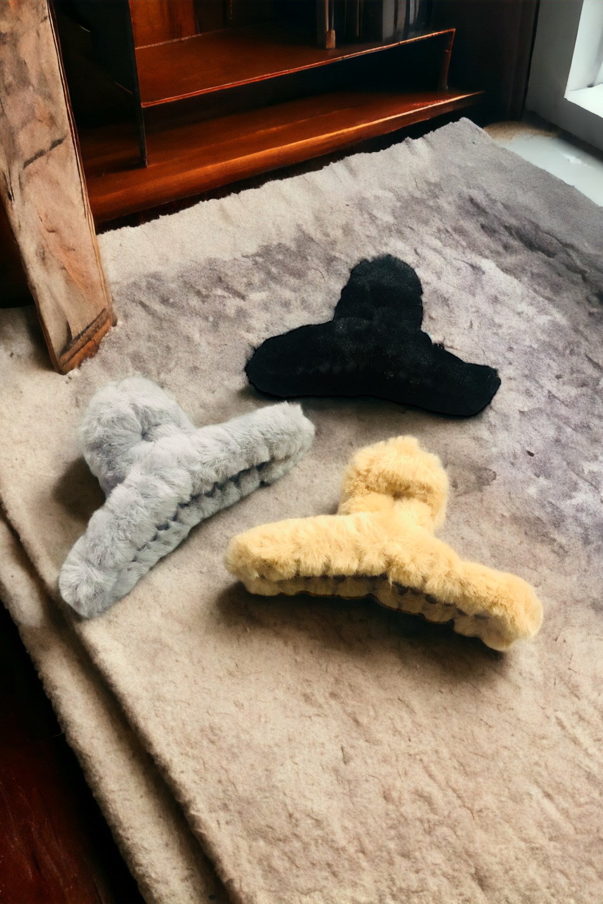 Kadın Peluş Model 3 Adet Büyük Boy 14 Cm Mandal Toka Seti
