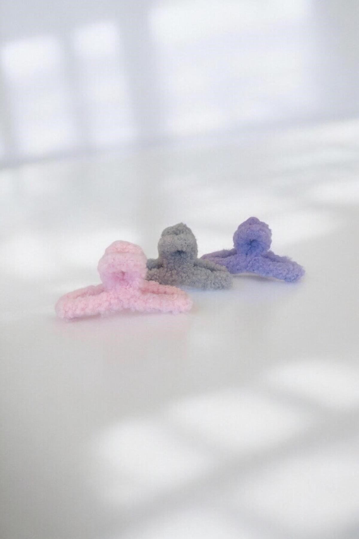 Kadın Peluş Model Kırçıllı 3 Adet Büyük Boy 11 Cm Mandal Toka Seti