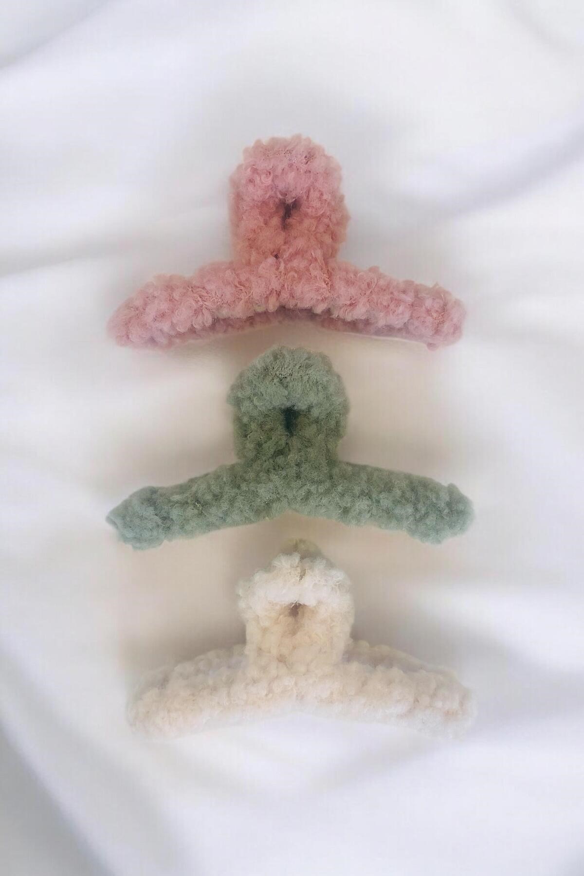 Kadın Peluş Model Kırçıllı 3 Adet Büyük Boy 11 Cm Mandal Toka Seti