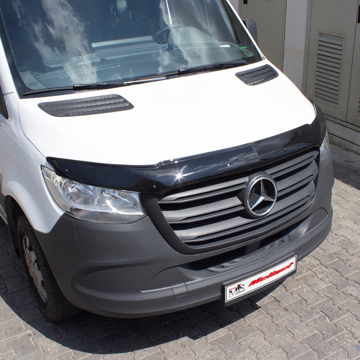 Mercedes Sprinter Ön Kaput Rüzgarlığı 2018 Yılı ve Sonrasına Uyumludur