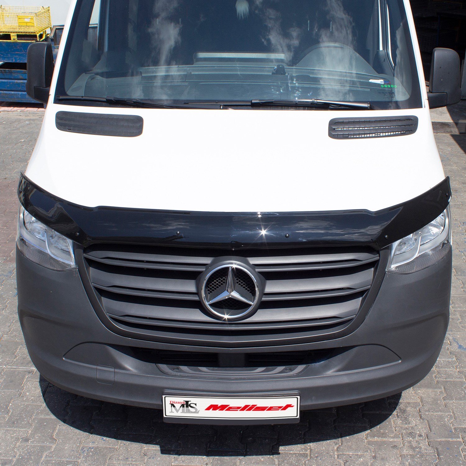 Mercedes Sprinter Ön Kaput Rüzgarlığı 2018 Yılı ve Sonrasına Uyumludur