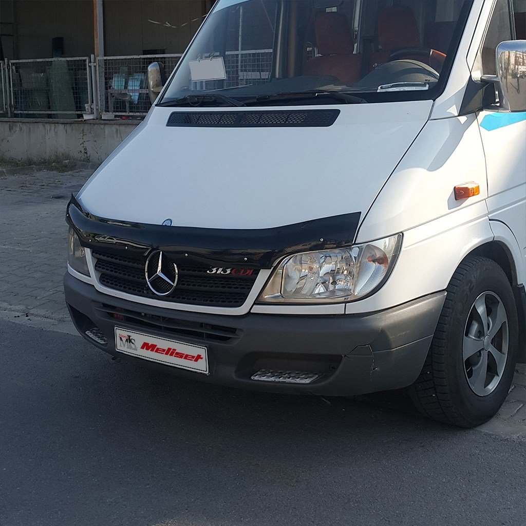 Mercedes Sprinter W901 Ön Kaput Rüzgarlığı 2000-2006 Yılı ve Arasına Uyumludur