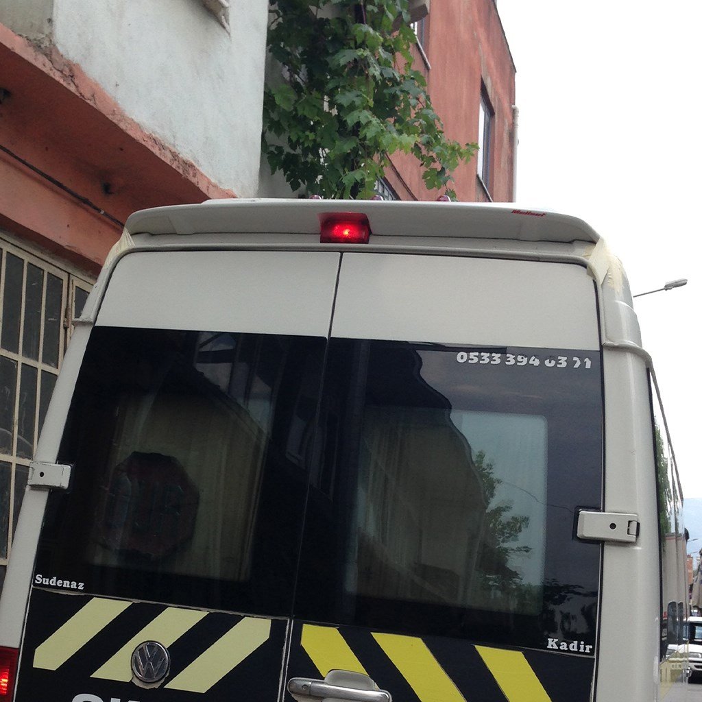 Mercedes Sprinter W901 Spoiler 1995-2006 Yılı ve Arasına Uyumludur