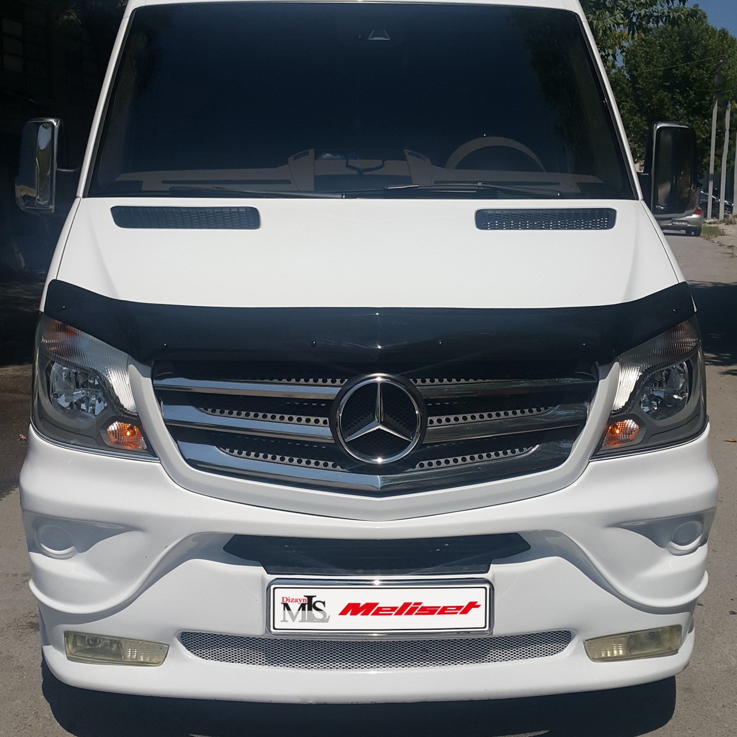 Mercedes Sprinter W906 Ön Kaput Rüzgarlığı 2014-2018 Yılı ve Arasına Uyumludur
