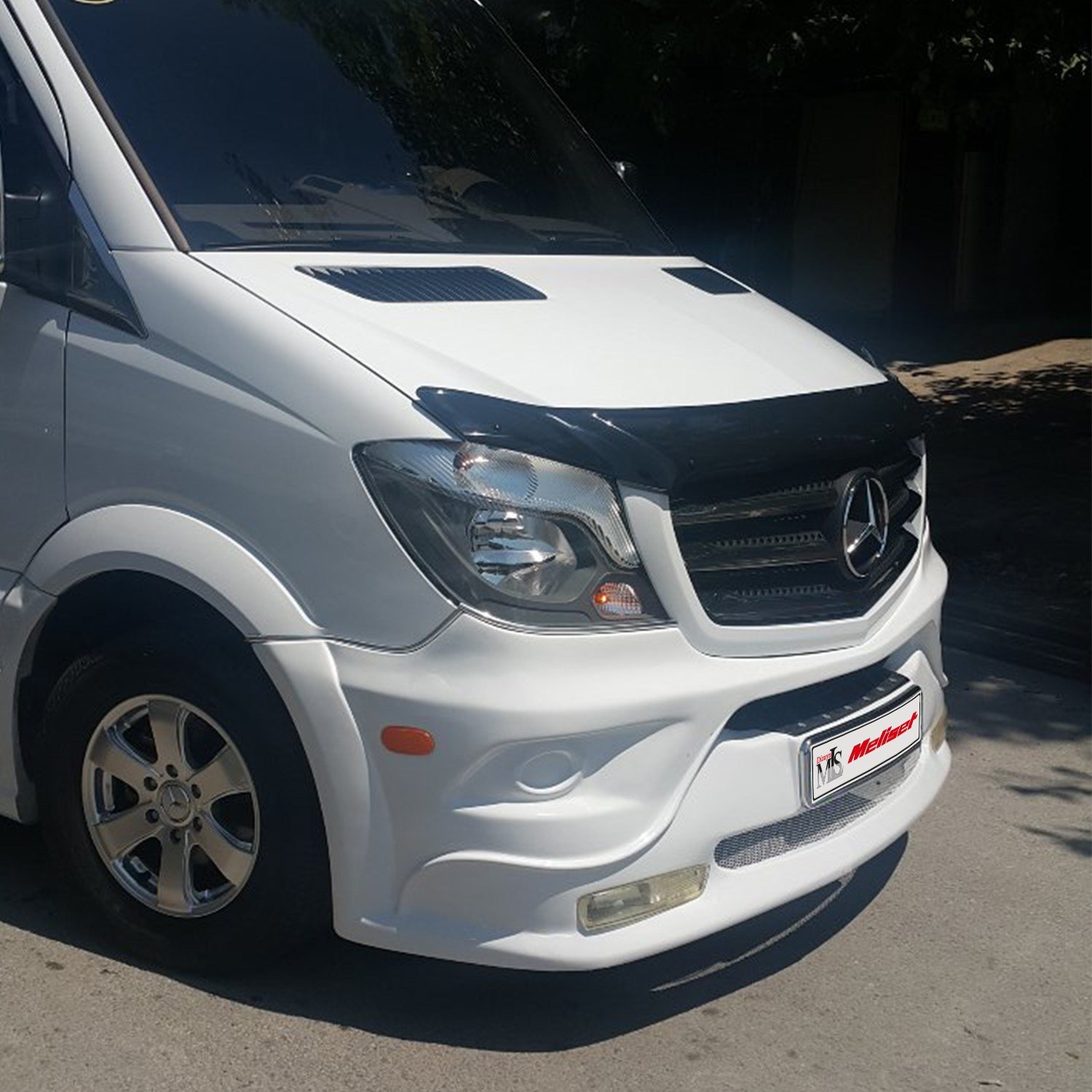 Mercedes Sprinter W906 Ön Kaput Rüzgarlığı 2014-2018 Yılı ve Arasına Uyumludur