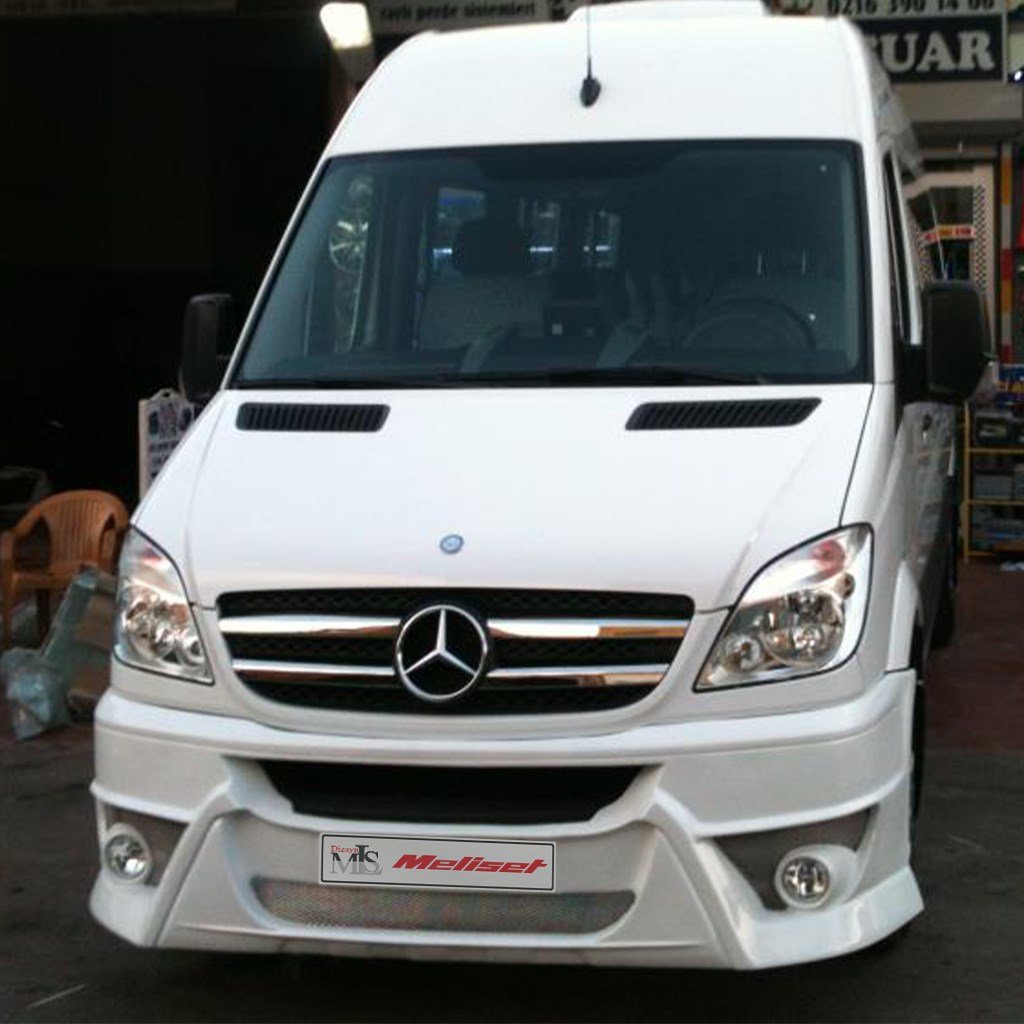 Mercedes Sprinter W906 Sport 1 Ön Tampon Geçme 2006-2013 Yılı ve Arasına Uyumludur
