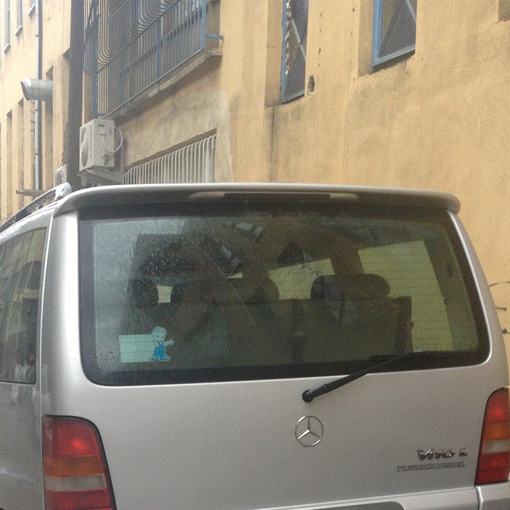 Mercedes Vito W638 Işıklı Spoiler 1996-2003 Yılı ve Arasına Uyumludur