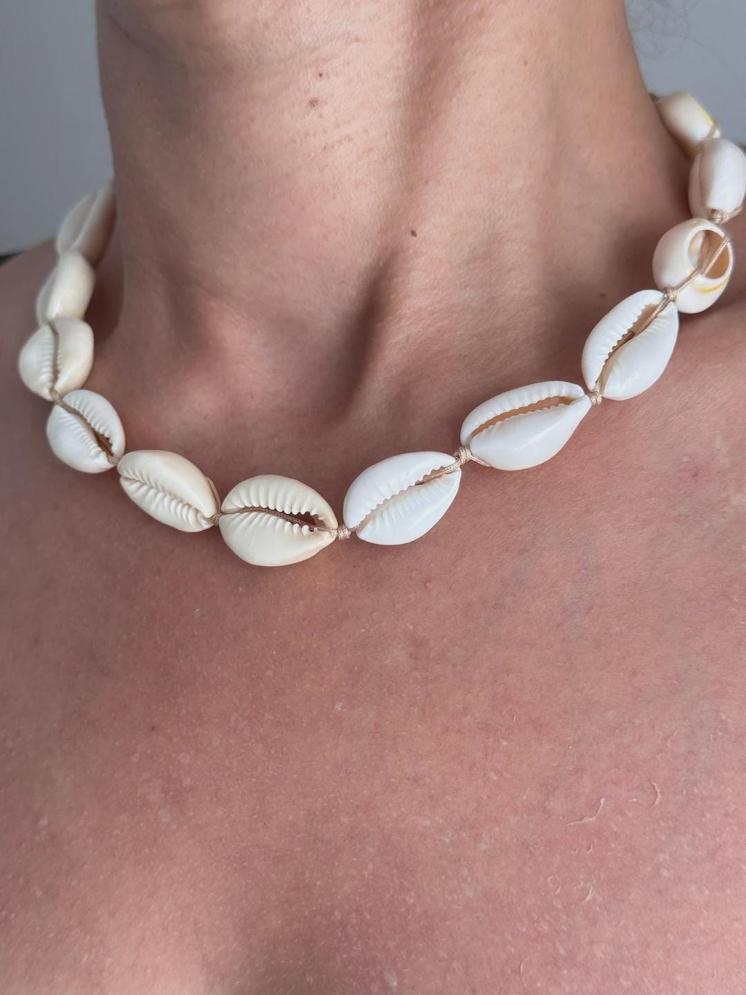 Natural Cowrie Shell Necklace Adjustable Boho Beach Jewelry for Women