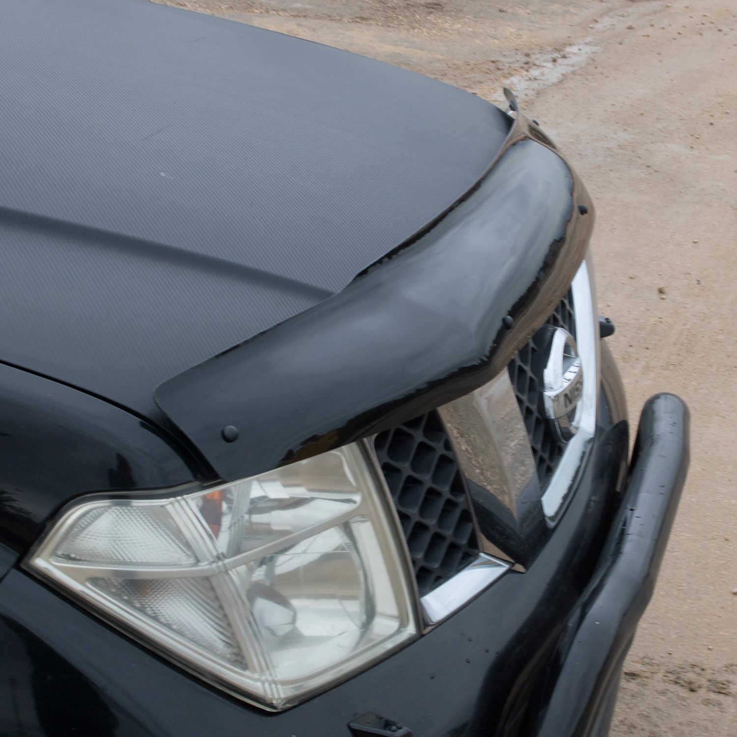 Nissan Navara Ön Kaput Rüzgarlığı 2005-2015 Yılı Arasına Uyumludur