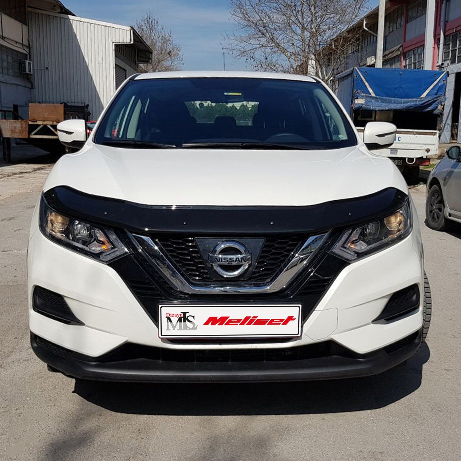 Nissan Qashqai Ön Kaput Rüzgarlığı 2017-2021 Yılı ve Arasına Uyumludur