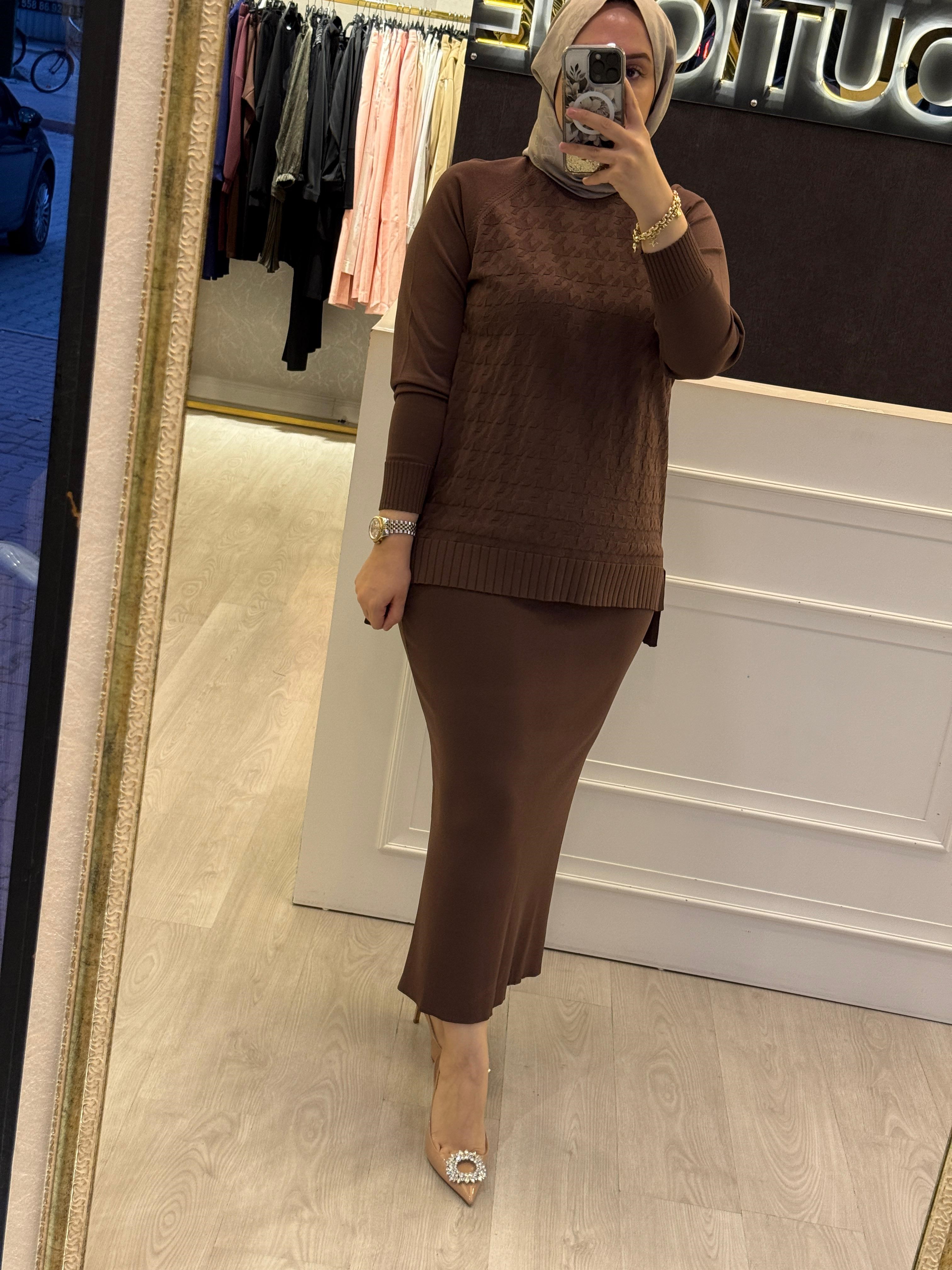 NUSS Merserize Kazayağı Kabartma Tunik Etek Takım