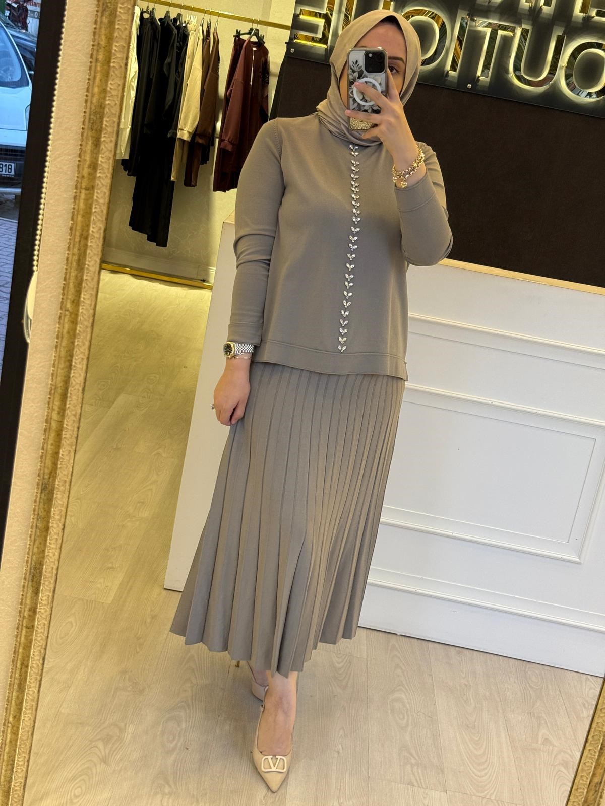 NUSS Taş Detaylı Merserize Tunik Etek Takım