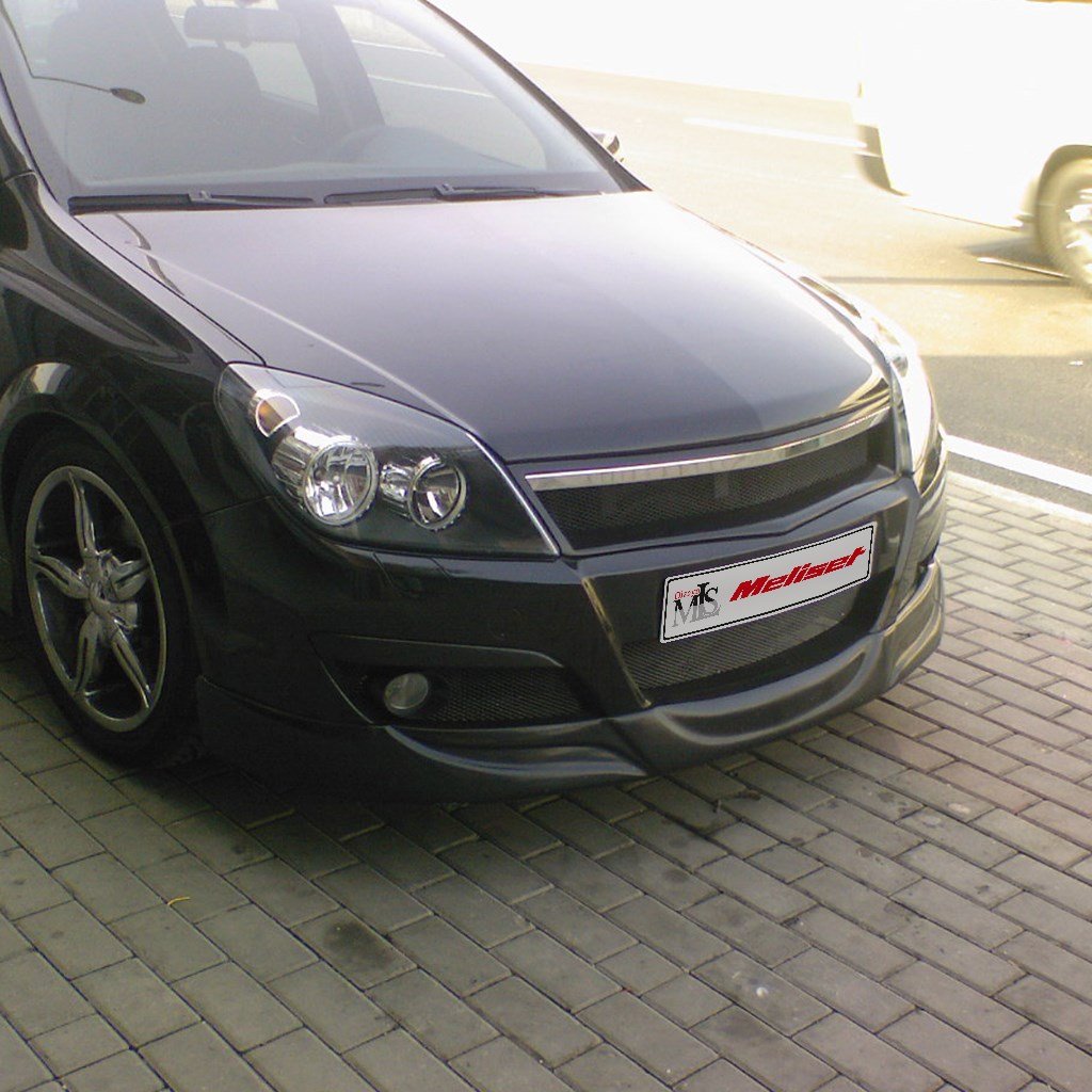 Opel Astra H HB Ön Karlık 2004-2010 Yılı ve Arasına Uyumludur