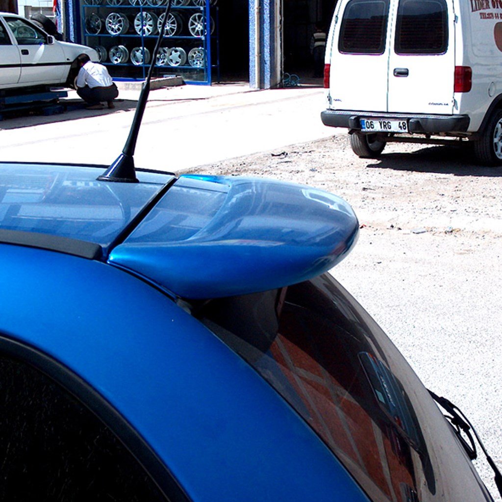 Opel Corsa B Işıklı Spoiler 1996-2001 Yılı ve Arasına Uyumludur
