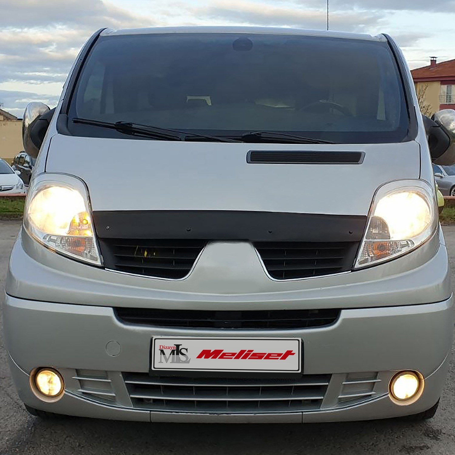 Opel Vivaro A Ön Kaput Rüzgarlığı 2001-2013 Yılı ve Arasına Uyumludur
